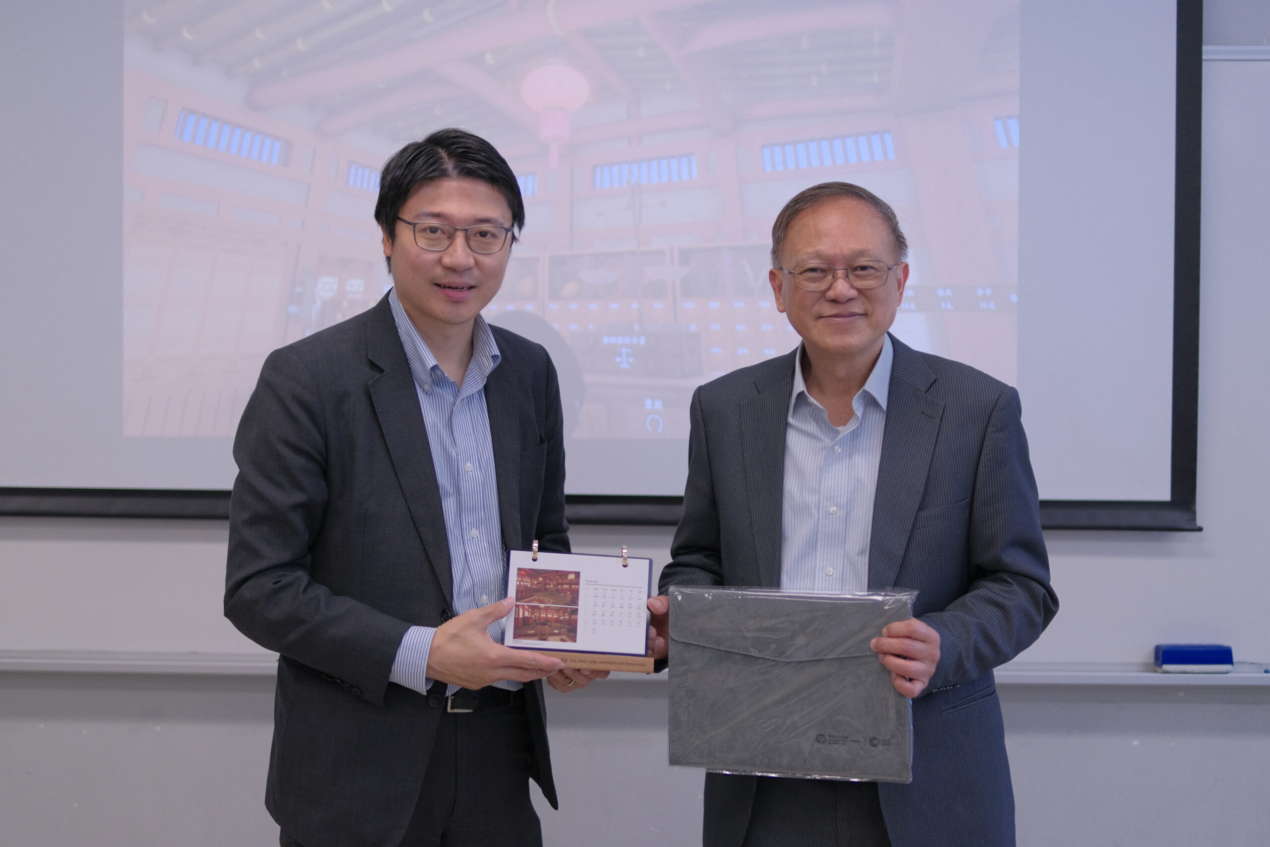 STEAM in Action: Workshop on VR-enhanced Teaching of Traditional Chinese Medicine