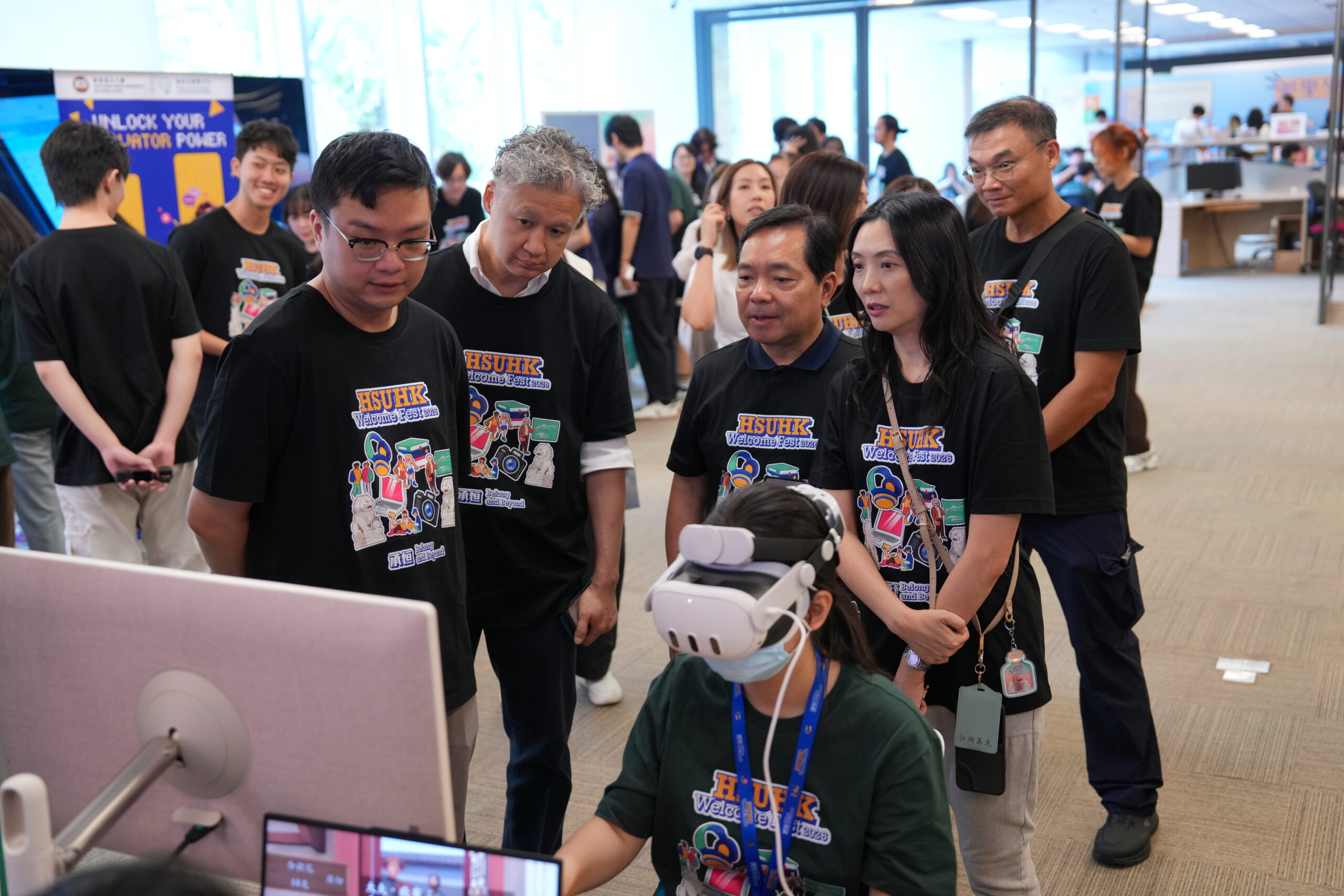 CTL Booth Welcomes New Students with Learning Support and Immersive VR Experience